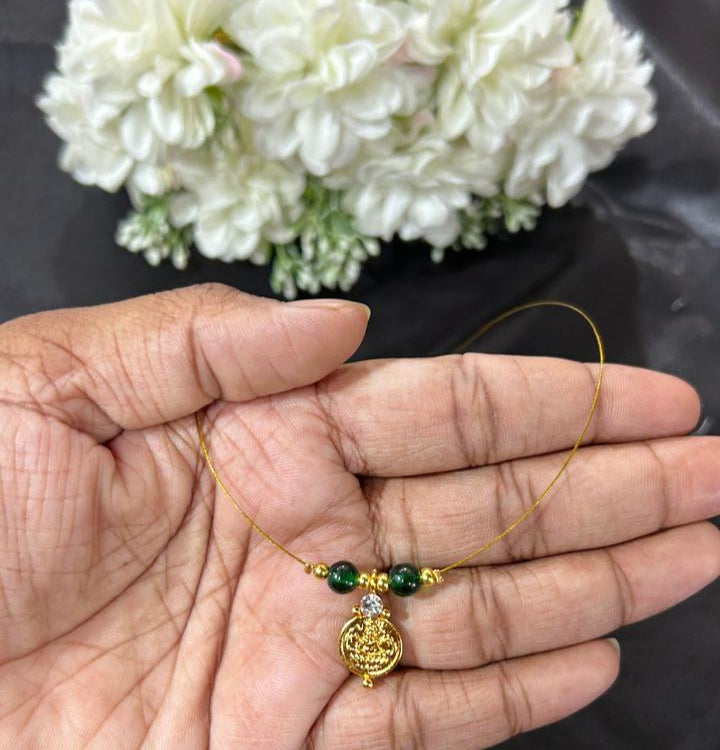 Trending Invisible Chain With Adjustable Back Chain