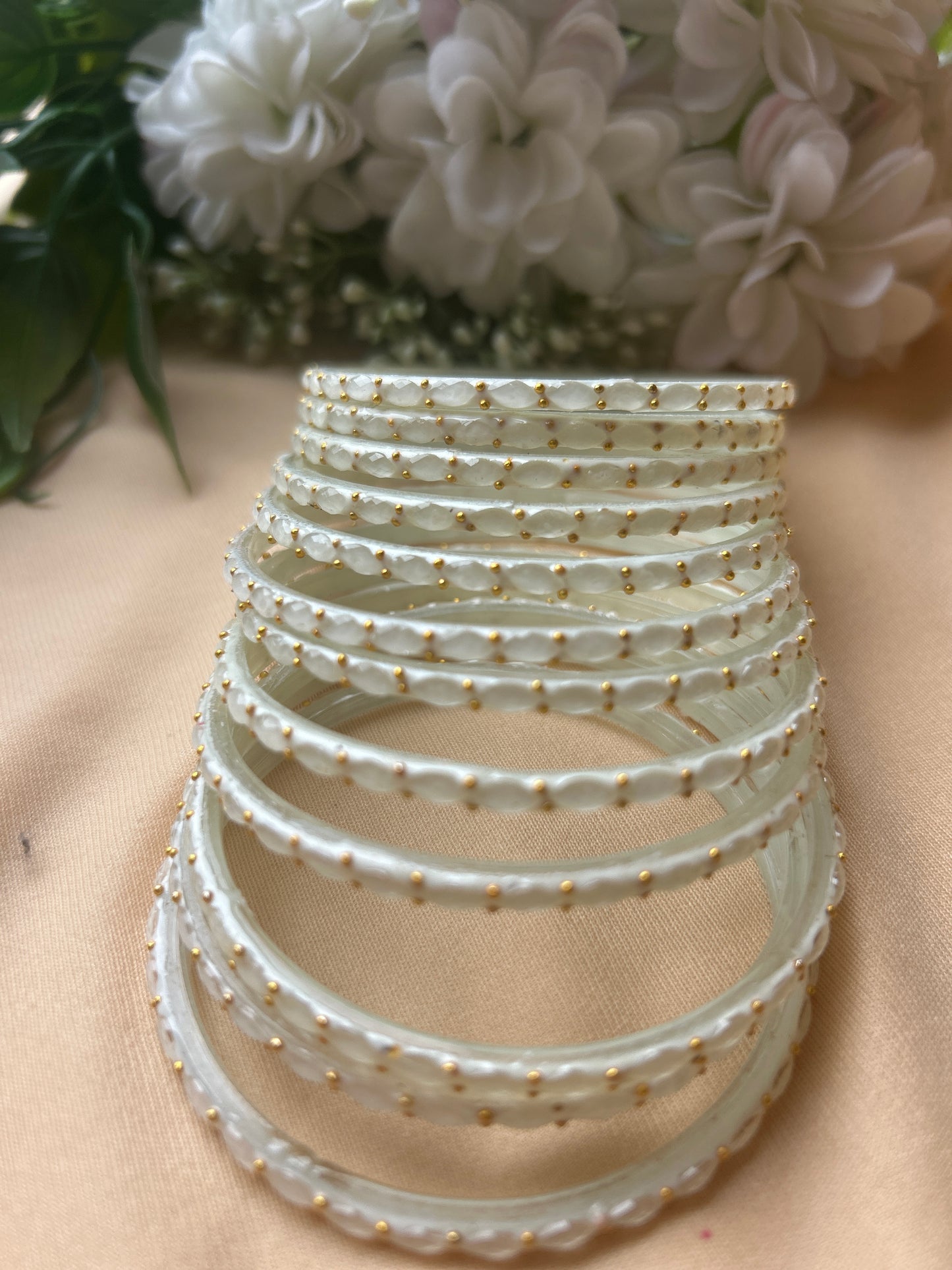 Premium raindrop bangles - White