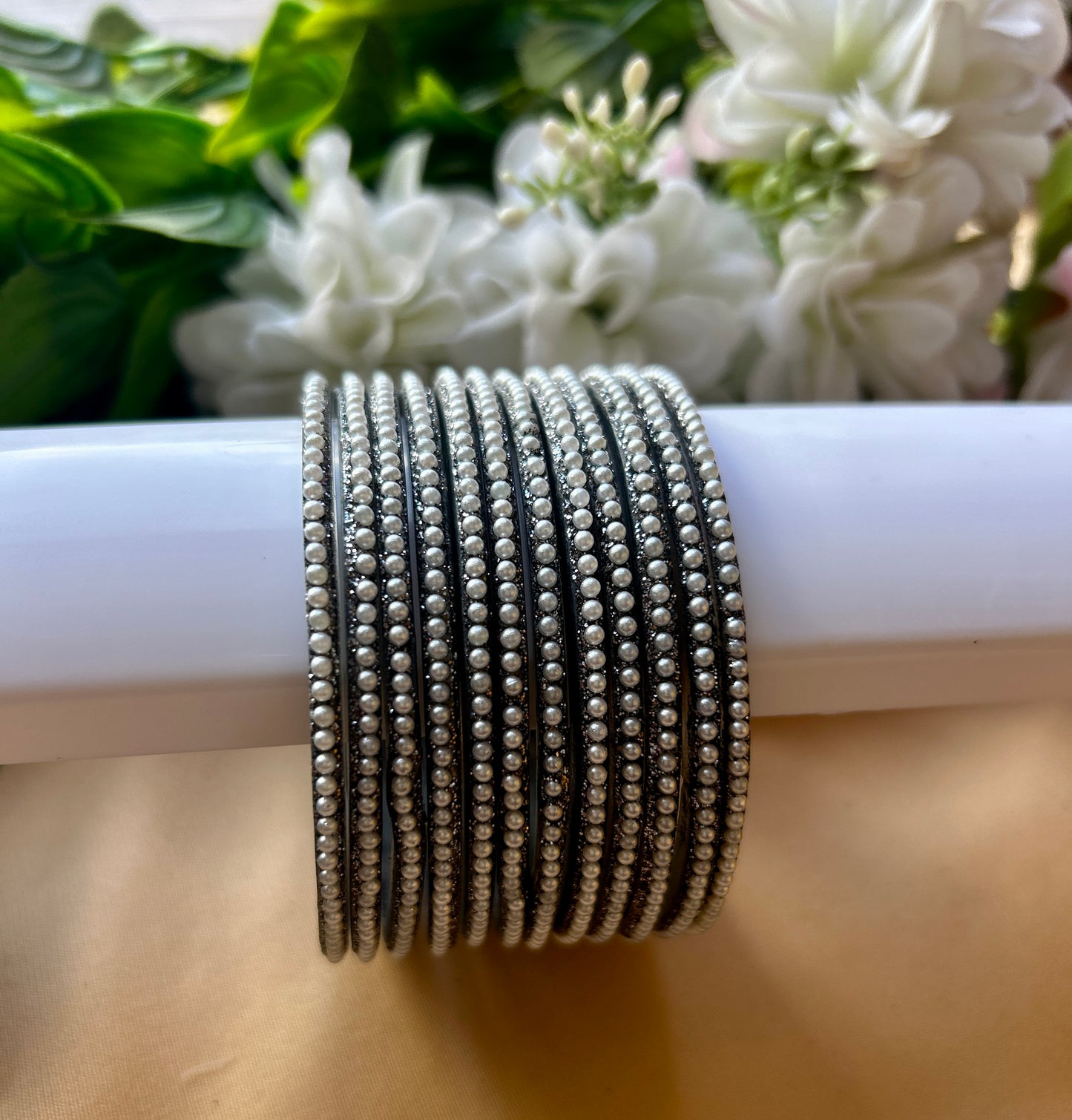 Premium & Trendy Pearl Glass Bangles - Black