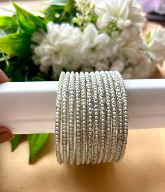 Premium & Trendy Pearl Glass Bangles - White