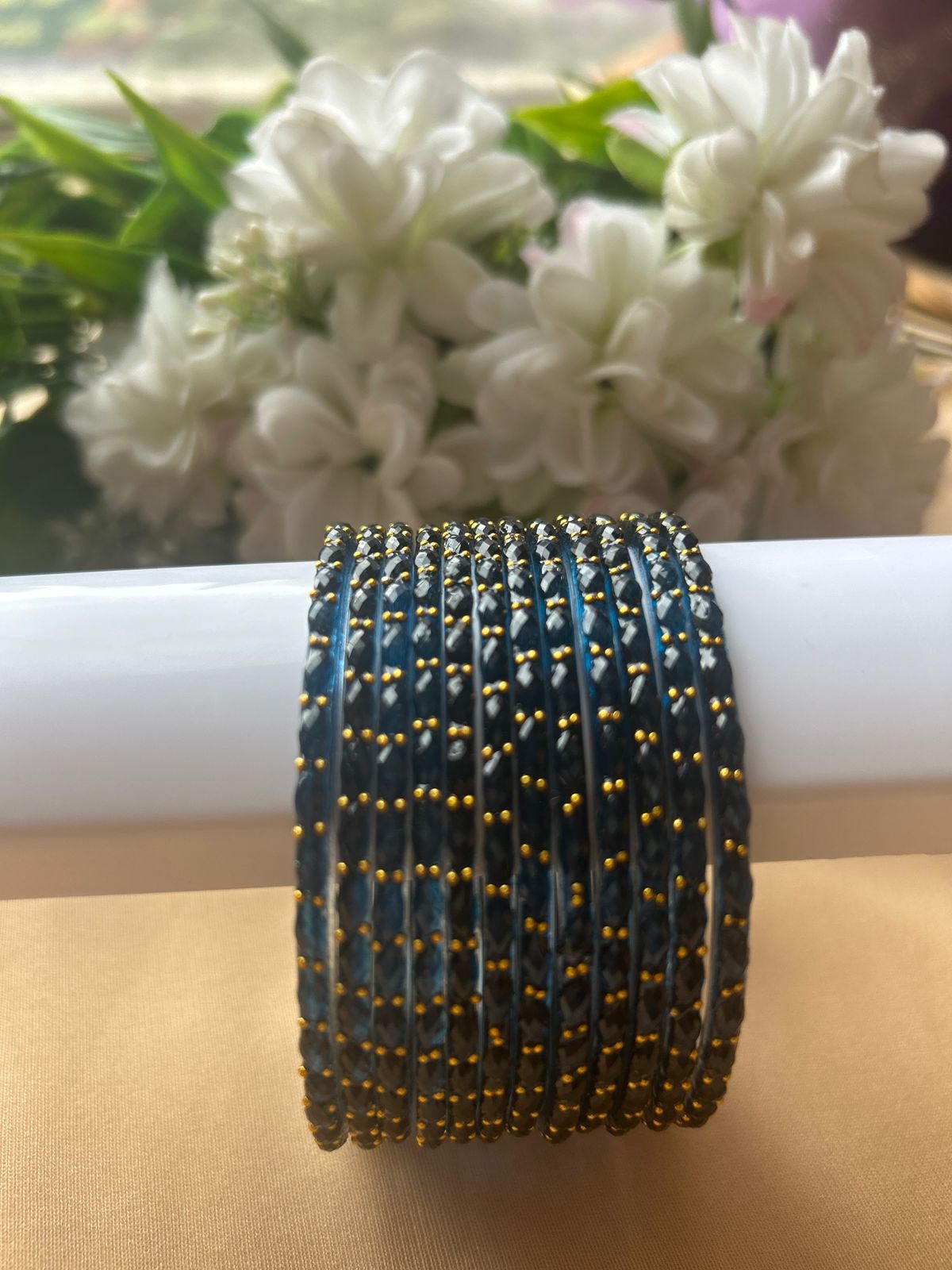 Premium heart shaped glass bangles 6 colour set