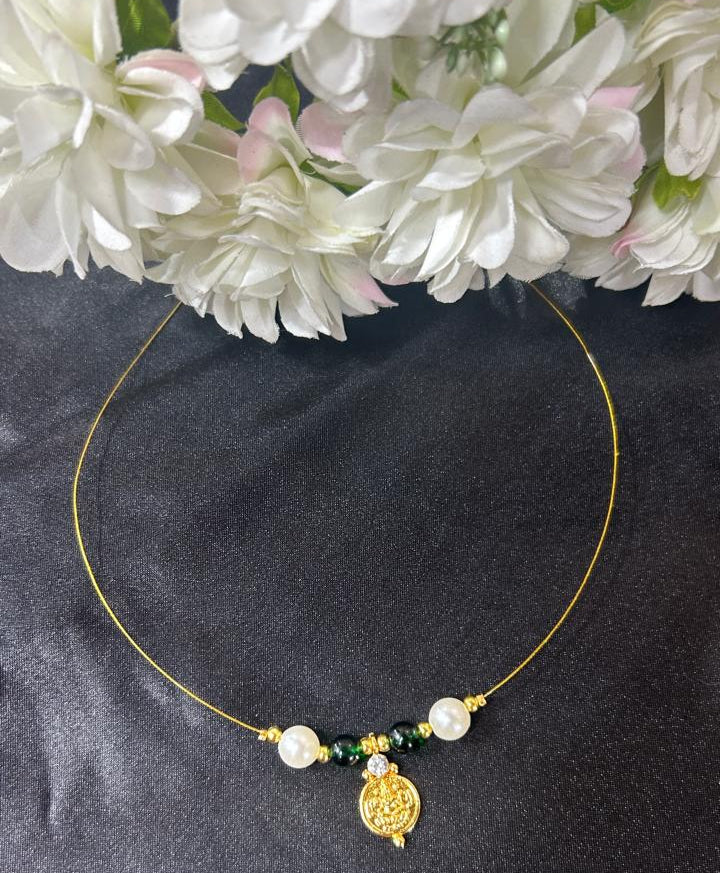 Trending Invisible Chain With Adjustable Back Chain